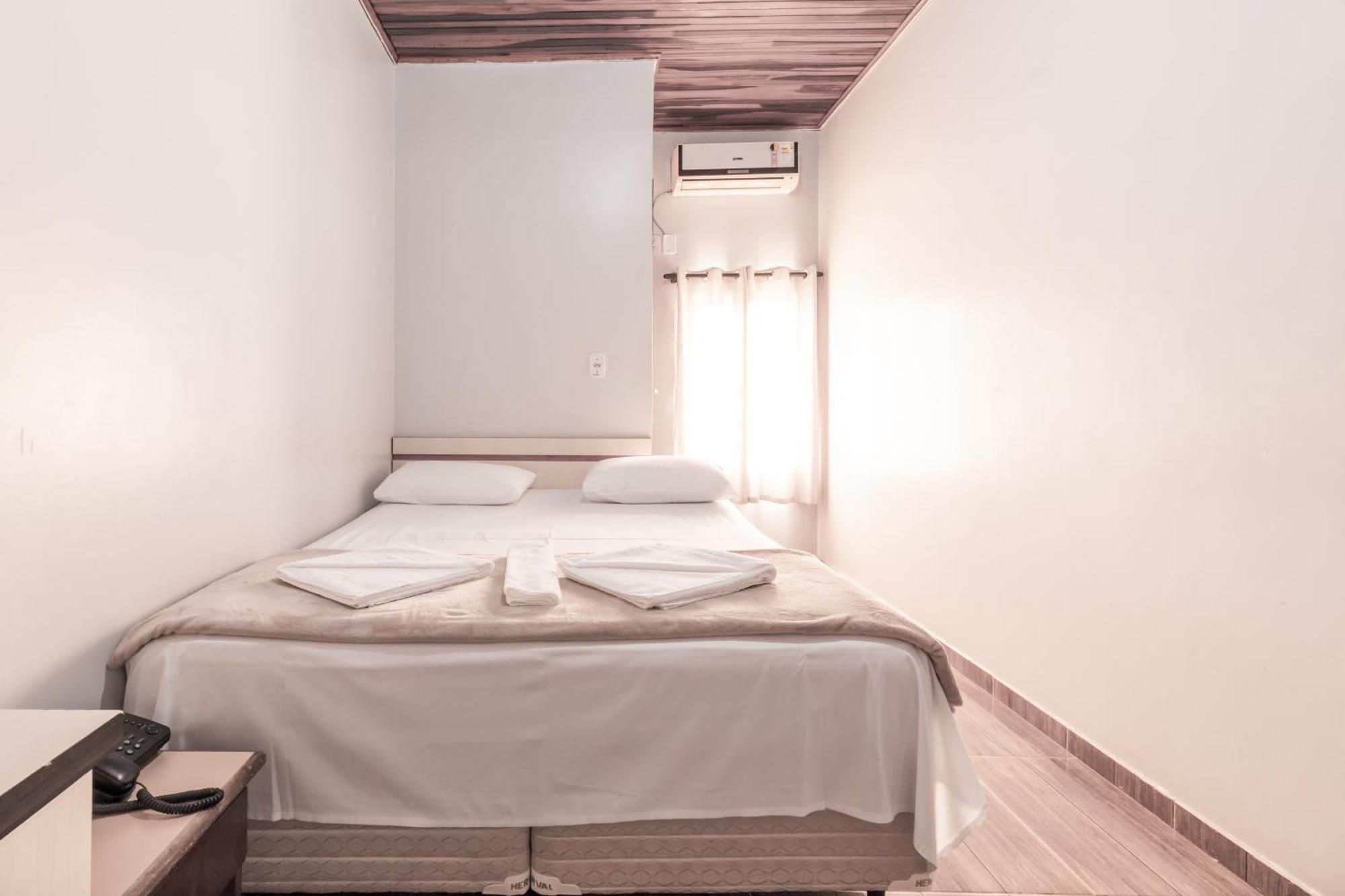 Foz Budget Hotel Фос-ду-Іґуасу Екстер'єр фото